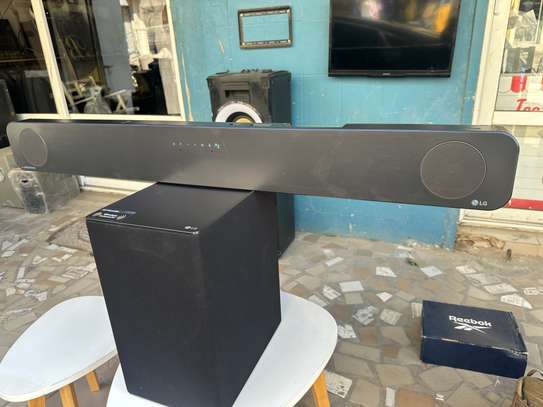 Barre de son LG SN8YG model haut de gamme image 9