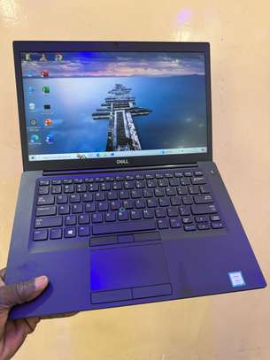 DELL Latitude 7490 core i7 8th Gen image 3