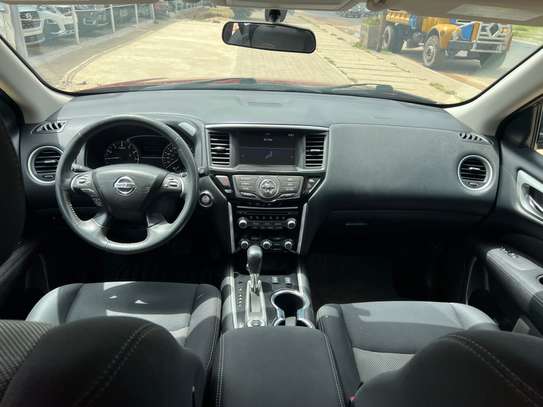 Nissan pathfinder 2017 image 6