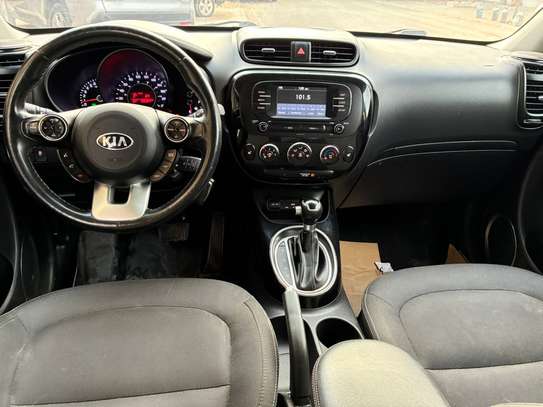 KIA SOUL image 7