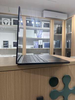 MacBook Air 2026 13 Pouces - M5 | 16GB RAM | 512 image 4