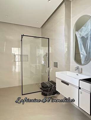 Appartement F4 à louer à Mermoz image 14