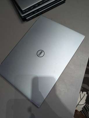 Dell  i7 10th / SSD 512gb /16gb ram / nvdia 2gb dédiée image 8