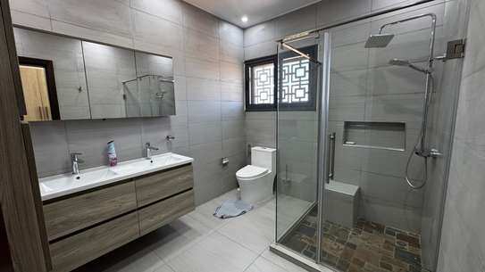 À Louer : Magnifique Maison 4 Chambre à Nguérine image 11
