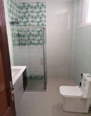 Sacré cœur grand appartement F4 à louer image 14