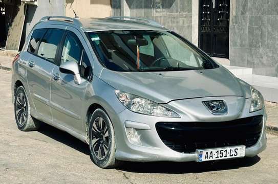 Peugeot 308 année 2009 image 2