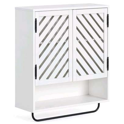 Armoire murale bois avec porte-serviettes image 4