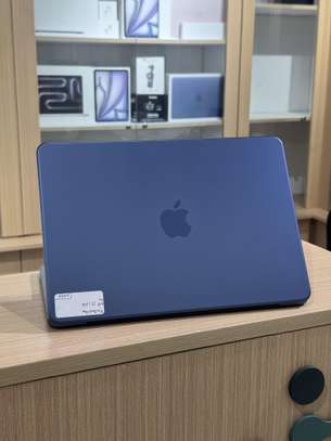 MacBook Neo - A18 Pro| 8GB RAM | 256 image 3
