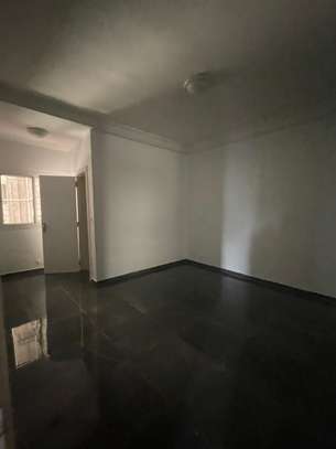 Appartement F4 à louer au Point E image 2