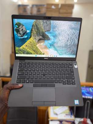 Dell Latitude 5400 image 4