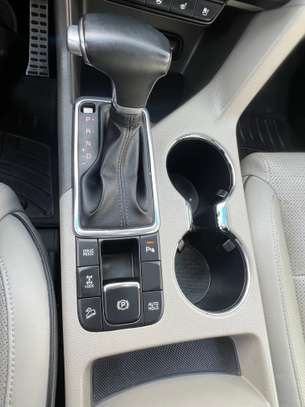 Kia sportage image 5