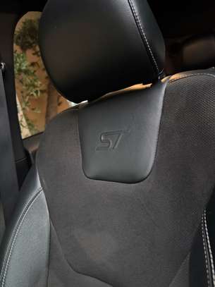 FORD EDGE ST image 12