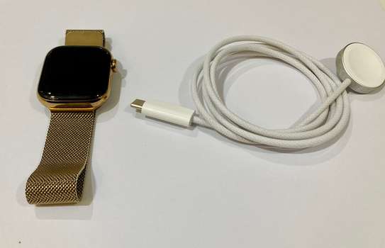 Apple Watch S11 42mm gold image 2