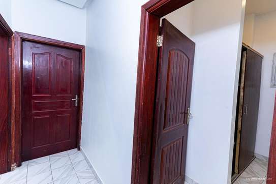 Appartement F6 mermoz image 6