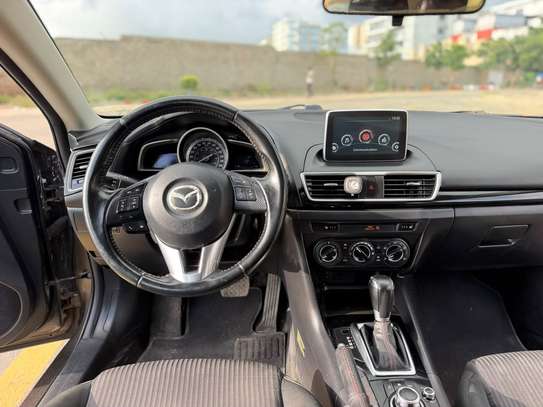 Mazda 3 2016 image 6