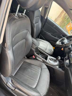 Sportage image 8