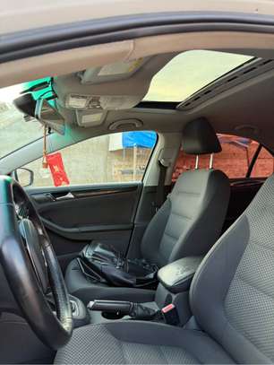 Location volkswagen Jetta image 8