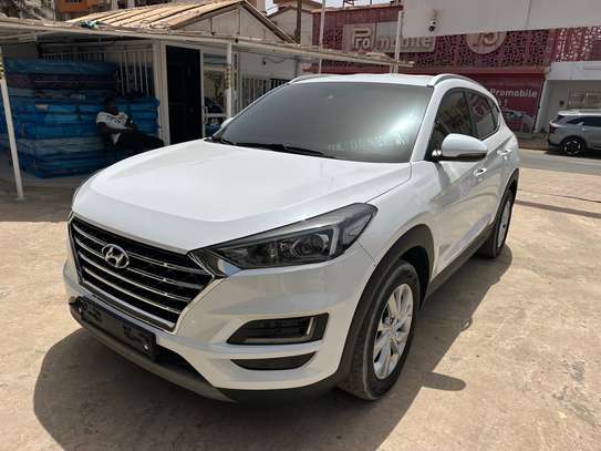 Hyundai image 2