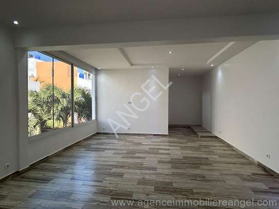Ref_6198_GL Villa de 214 m² à vendre à la cité Horizon image 13
