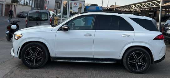 Mercedes Gle 450 pack AMG image 11