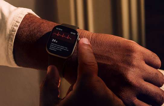 Apple Watch Series 11 - Noir de jais image 2