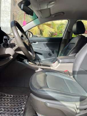 Kia sportage image 8