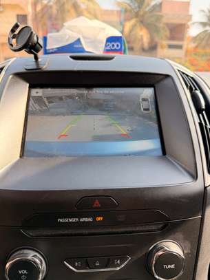 Ford Edge image 6