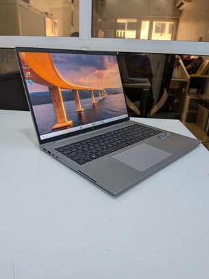 HP Z book 16 pouces G9 i7 12ieme 16 512 image 4