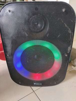 baffle ibiza, enceinte bluetooth et lumières image 11