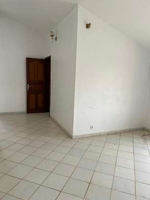 Villa à louer aux almadies image 7