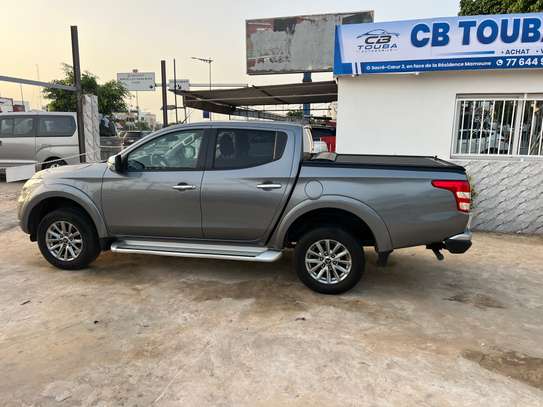 Mitsubishi L200 pickup 2018 image 8