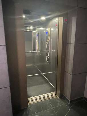 Appartement F4 à louer au Point E image 8