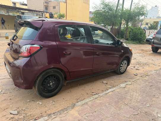 Mitsubishi mirage image 4