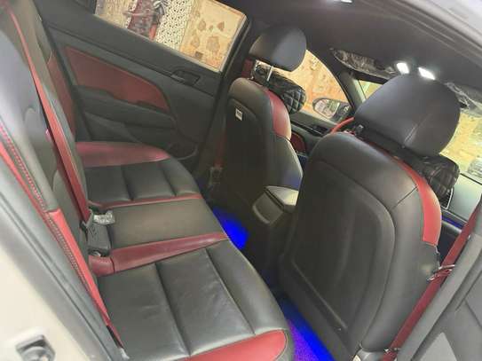 Hyundai avante 2017 à vendre image 4