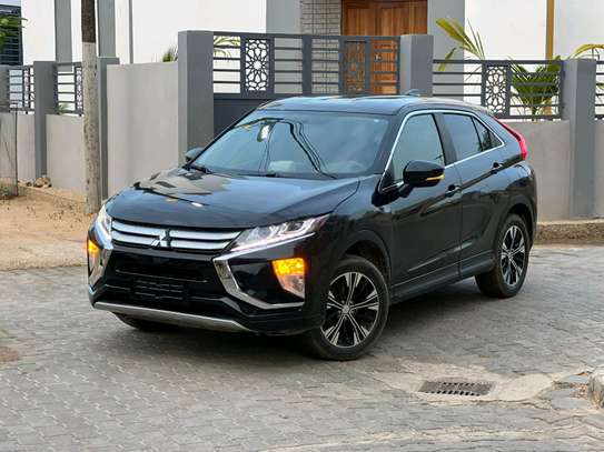 MITSUBISHI ECLIPSE CROSS image 7