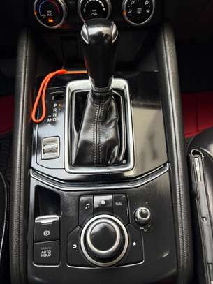 Mazda CX-5 SUV image 10