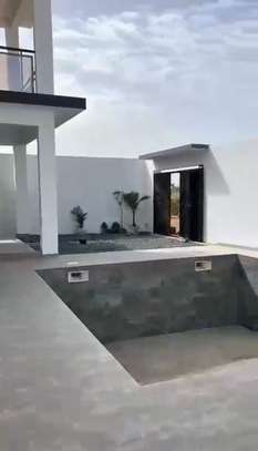VILLA R+1 A VENDRE / NGERIGNE PETITE COTE image 12
