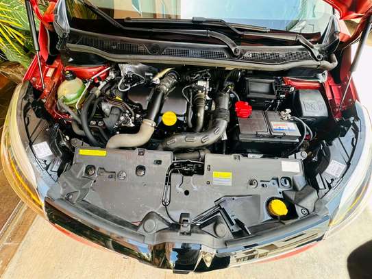 Renault QM3 2018 image 6