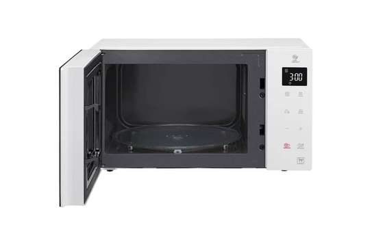 MICRO ONDE 25LITRES LG BLANC MH6535GISW image 4