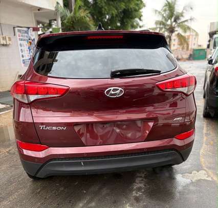 Hyundai tucson 2017 image 8