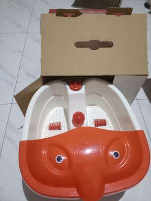 Bain de pieds électrique blanc orange avec rouleaux massage image 2