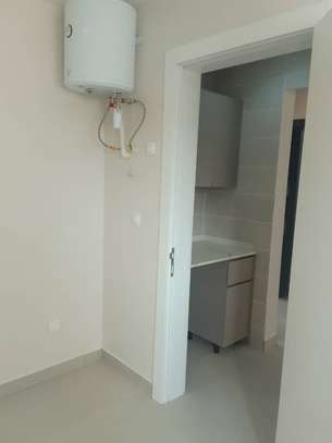 F3 neuf à louer aux almadies image 15