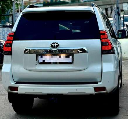 Toyota Prado land cruiser image 4