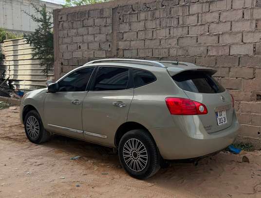 Nissan roque image 13