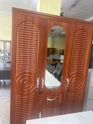 Armoire 3 portes avec miroir et tiroir image 2