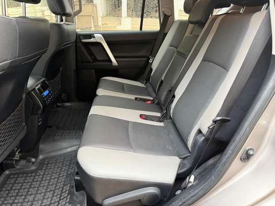 Toyota prado Vx année 2023 image 3
