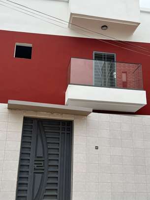 maison 185m2 à vendre à Ndiakhirate image 10