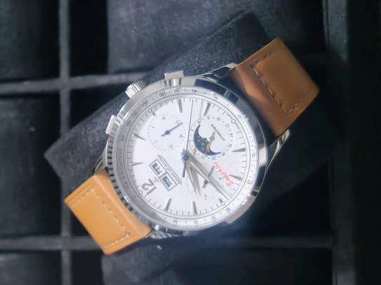 Cartier Chronographe acier inoxydable argenté date image 2