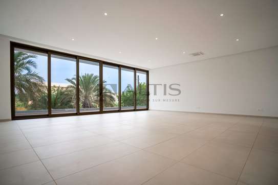 APPARTEMENT F5 AVEC VUE SUR MER – FANN RÉSIDENCE image 2