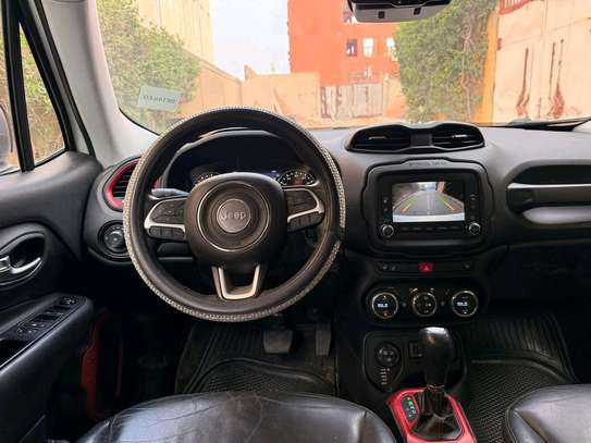 Jeep Renegade Trailhawk 2017 SUV compact blanc robuste image 3